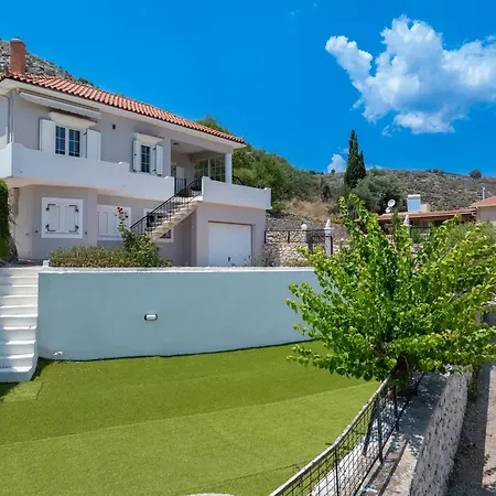 Stunning Views Villa *