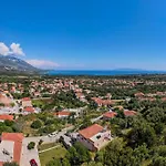 Stunning Views Vila Karavádhos