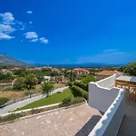 Vila Stunning Views *