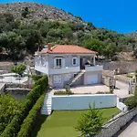 Vila Stunning Views *